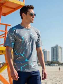 Manfinity Swimmode Men's Casual All-Over Print Round Neck Raglan Sleeve Rash Guard, Summer Men Summer Tshirts Men Graphic Tshirts Mens Graphic Tees - Grey - View 4