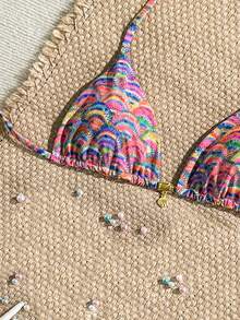 Swim Mod Top de traje de baño sexy con estampado de conchas doradas, cuello halter y copas triangulares para vacaciones de verano - Multicolor - Ver 3