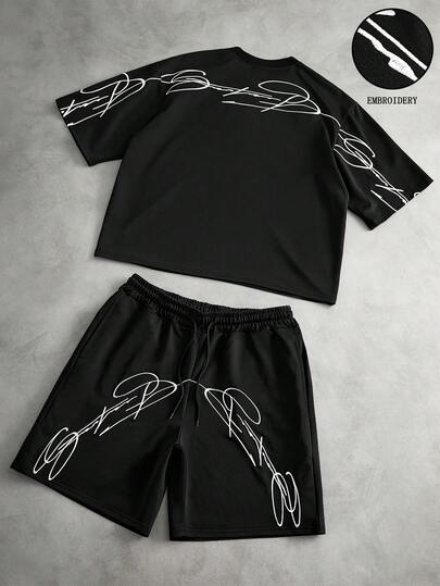 PAVTROS Men's Street-Style Signature Embroidered Graphic Tee, Suitable For Outdoor Music Festivals, Casual Outings, Gifts For Boyfriend/Husband, Anniversary, Black Color