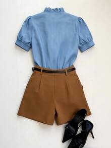 SHEIN Franclia 优雅刺绣短袖上衣搭配棕色腰带装饰阔腿短裤两件套，适合日常穿着和通勤，女士春夏款。 - 棕色 - 查看 2