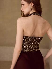 MOTF PREMIUM 宽松亮片刺绣露背吊带上衣 - 金色 - 查看 3