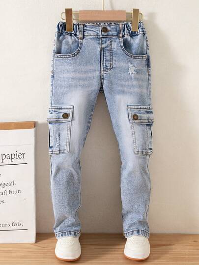 SHEIN Toddler Boys' Distressed Washed Denim Jeans, Cargo Pockets Design, Metal Button Closure, Straight Leg Slim Fit, Casual Street Style, Suitable For Daily, School, Outdoor Play And Family Outings