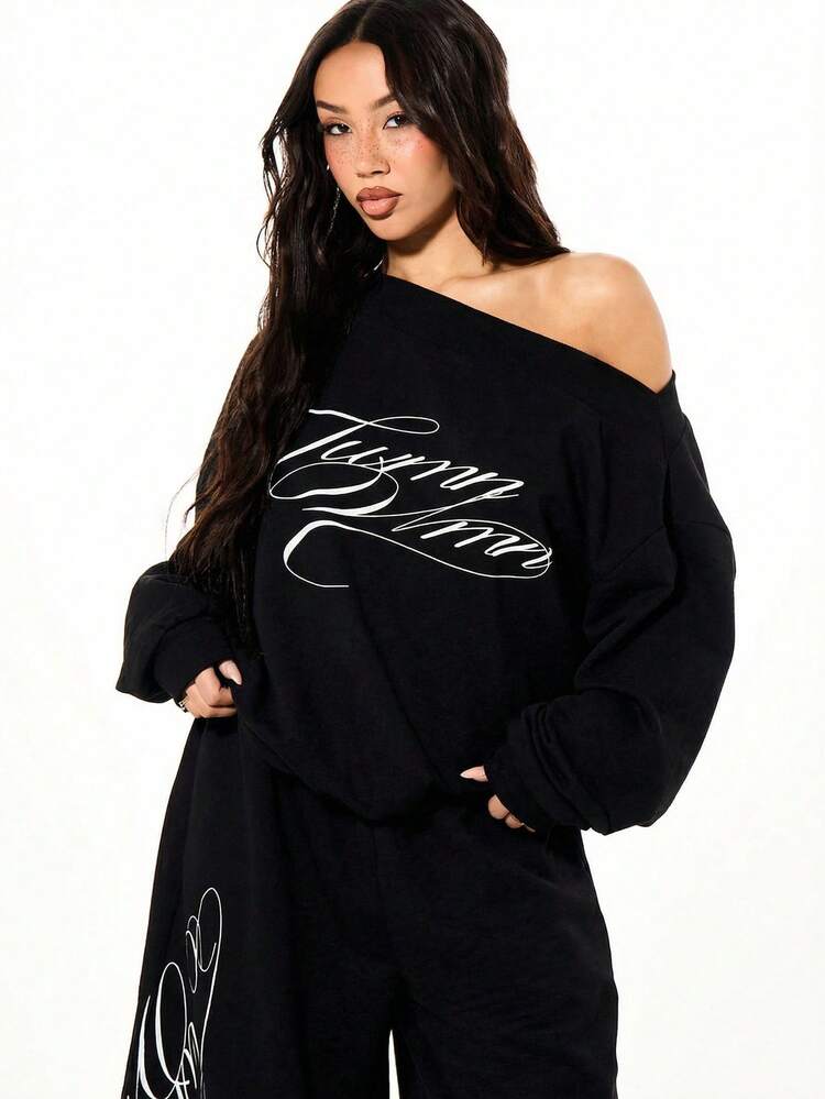 SUMWON WOMEN Off Shoulder Graphic Sweatshirt With Script Print