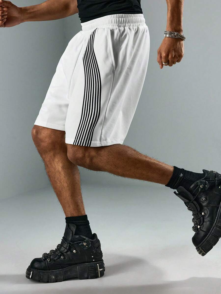 ROMWE MEN Street Life Men's Summer Elastic Waist Drawstring Music & Symbol Print Shorts - White - View 1