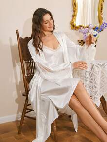 Côtesoire 优雅法式浪漫缎面蕾丝拼接吊带背心和长袖睡袍，女士睡衣套装 - 白色 - 查看 1
