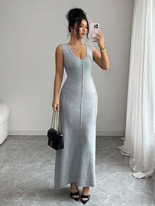 SHEIN Raffinéa Women's Grey V-Neck Sleeveless Fashionable Minimalist Versatile Knit Dress, Spring/Summer - Grey - View 3