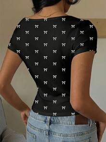 SHEIN EZwear 休闲简约圆领插肩袖黑色修身女式T恤，适合夏季穿着，饰有蝴蝶印花图案 - 彩色 - 查看 6