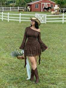 SHEIN MOD 大码女式棕色荷叶边不对称肩连衣裙，深棕色连衣裙，咖啡棕色连衣裙，棕色短款连衣裙，连衣裙，秋冬连衣裙，圣诞连衣裙，新年连衣裙，感恩节连衣裙，派对连衣裙，圣诞节服装，女士派对连衣裙，圣诞派对连衣裙 - 棕色 - 查看 1