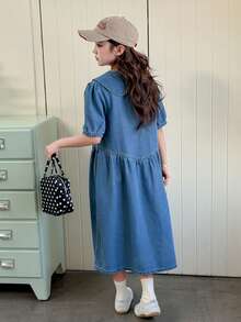DAZY Đầm denim tay phồng cổ Peter Pan cho bé gái tuổi teen - Màu xanh lam - Xem 2