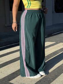 SHEIN EZwear 大码侧条纹印花弹力腰休闲裤 - 綠色 - 查看 1