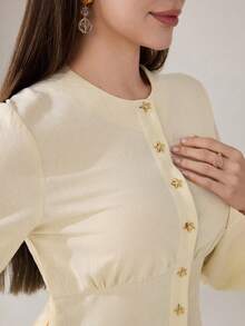 Veilorie Đầm dài tay cổ tròn cài cúc màu trơn thanh lịch dành cho nữ - Màu be - Xem 2