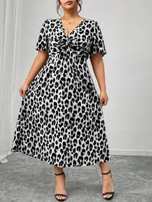 Firerie Plus Size Fall Vintage Leopard Print Short Sleeve Kink Cinched Waist Dress - Black and White - View 3