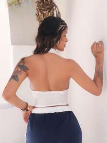 Rayane Ketlyn 純色無背部背心y2k短款上衣 - 白色 - 查看 2