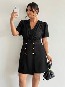 Firerie Đầm blazer nữ cỡ lớn, màu trơn, cổ chữ V xếp lớp, tay phồng ngắn, kiểu dáng thường ngày, cài hai hàng khuy. - màu đen - Xem 6