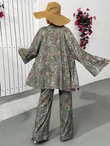 Cloudara Set da due pezzi kimono bohémien con pantaloni ampi a gamba larga, caratterizzato da dettagli di stampa colorati e alla moda. Comodo e accattivante coordinato perfetto per vacanze, resort, giorni in spiaggia, uscite estive casual e look di tutti i giorni elegantemente stilosi. - Multicolore - Visualizzare 2