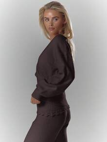 MUSERA 柔软罗纹钩编针织交叉细节收腰长袖上衣，秋季舒适可爱休闲咖啡俱乐部冬季优雅晚宴派对新年必备 - 巧克力棕 - 查看 4