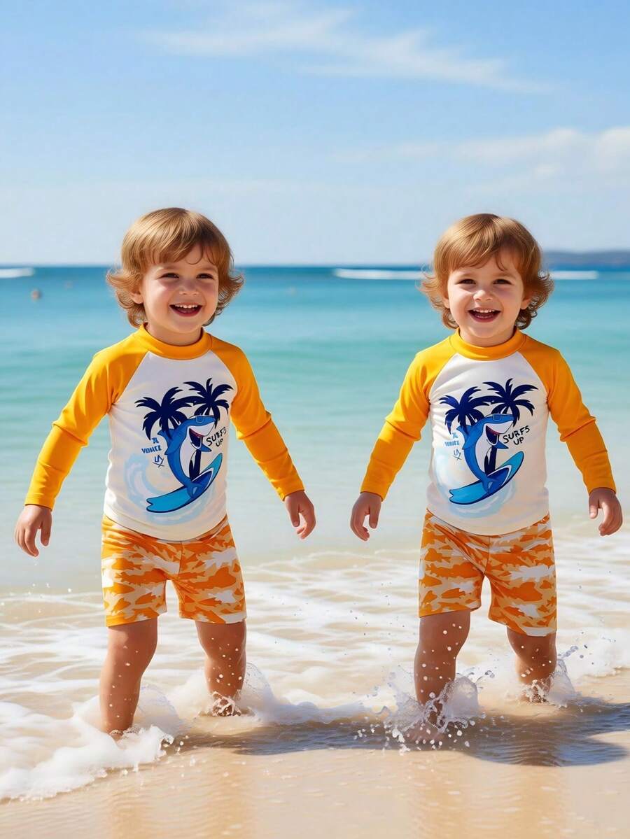 SHEIN Bộ đồ bơi 2 mảnh họa tiết cua dễ thương cho bé trai gồm áo tay raglan và quần short sọc, thích hợp cho bãi biển mùa hè, hồ bơi, bơi lội, công viên nước, lướt sóng - Nhiều màu - Xem 1