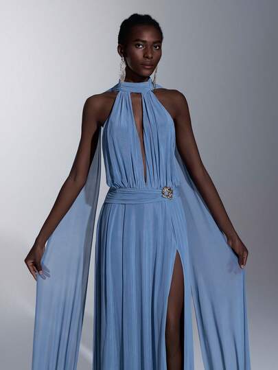 Elitara Elegant Romantic Off-Shoulder Knit Mesh Stand Collar Flowy Design Front & Middle Hollow Split Waist Metal Buckle Decor Relaxed Hem Dress, Suitable For Holiday Celebrations, Weddings, Galas, Concerts, Business Events, Influencer Activities, Women's Formal Evening Gown