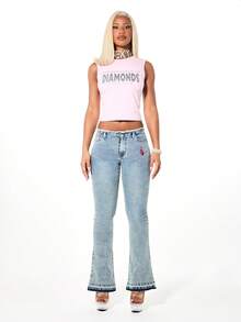 BABYPHAT Quần jeans ống loe dáng rộng, cạp cao, ống loe thêu họa tiết trái tim, chất liệu denim mài kiểu cổ điển và chữ viết màu đỏ, thích hợp cho ngày Valentine. - Màu xanh lam - Xem 3