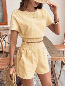 SHEIN Frenchy 女士条纹圆领短袖衬衫和短裤休闲两件套 - 黃色 - 查看 6