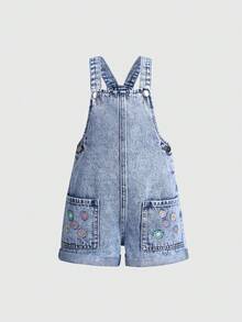 SHEIN 春夏新款女童牛仔背带裤/连体裤，浅蓝色牛仔背带短裤，带口袋和刺绣设计，宽松休闲裤，适合日常、上学、聚会、度假穿着。 - 淺色水洗藍 - 查看 3