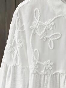 SHEIN Lacomfia White Embroidered Patchwork Shell Button Collar Shirt - White - View 4