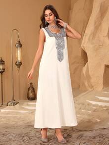 Al Najma 优雅印花连衣裙，搭配长袖长袍式罩衫，春夏款