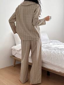 DAZY 可爱格子领女士睡衣套装 - 卡其色 - 查看 2