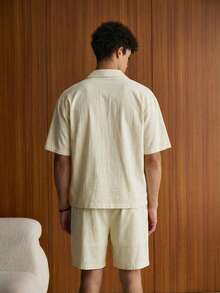 Manfinity Unisex Men's Casual Vacation Daily Commute Outing Date Versatile Sculpture Print Loose Fit Shirt And Drawstring Waist Shorts Set, Summer - White - View 2