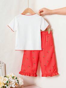 SHEIN Playful Pals 2件套女婴幼儿/新生儿0-3岁春夏可爱图案罗纹针织樱桃刺绣短袖T恤和格子裤套装 - 紅色 - 查看 2