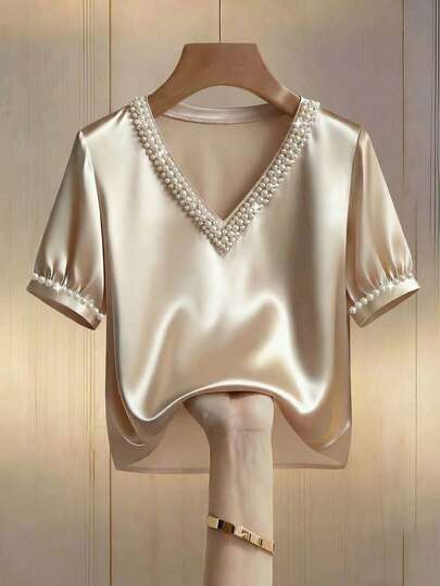 Franclia 1件女士V领缎面珍珠褶皱优雅短袖T恤