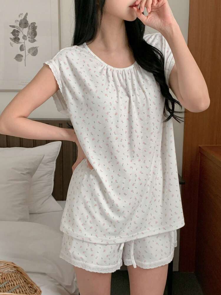Comfortable Floral Lace Trim Pajama Set For Women