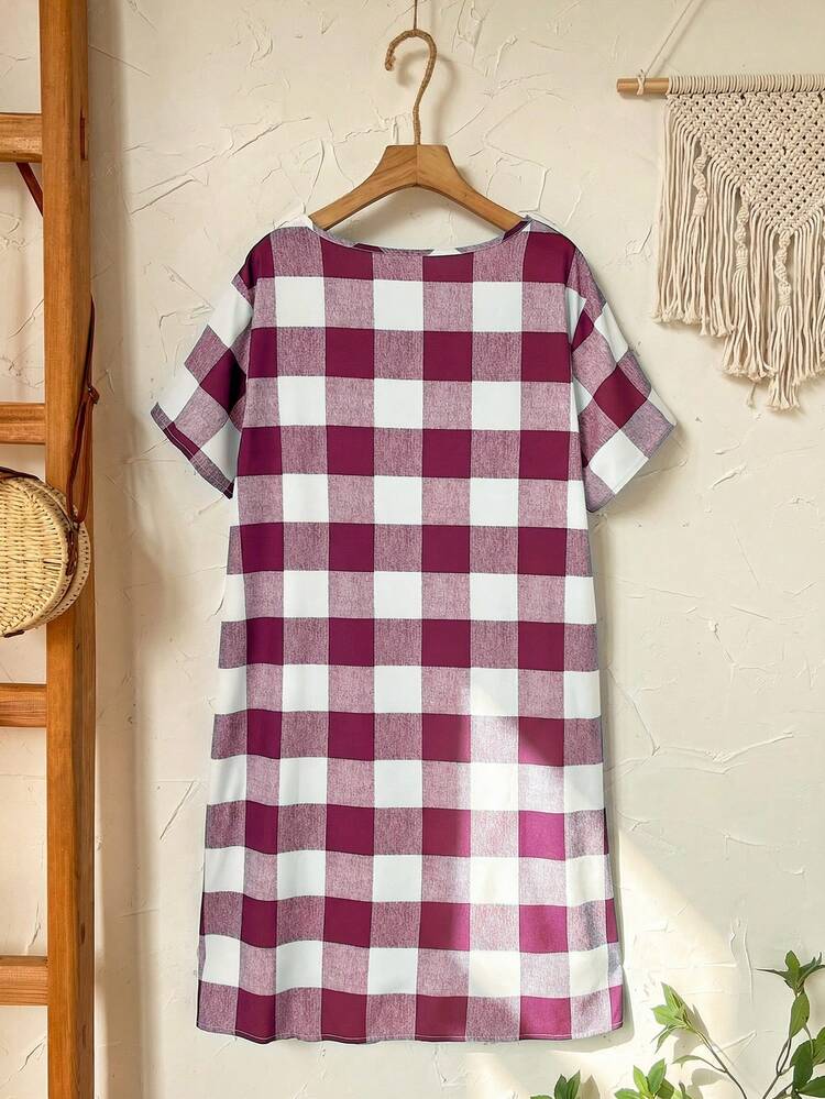 Plus Size Women's Summer Casual Vacation Country Red Plaid Round Neck  Short Sleeve Dress, Summer/ Vacation,Summer Holiday,Spring Break Outfits ,Vacation Outfits Women ,Holiday Outfits For Women,Going Out Outfits,2026 New Clothes,Simple And Fashionable For Everyday Wear, Plaid Dress Women,Suitable For Summer, Vacation,Daily Wear Pocket Dress