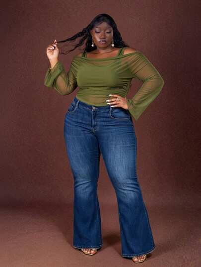 CurvyTilda 大码绿色露肩不对称喇叭长袖二合一优雅甜美上衣，适合日常出游约会