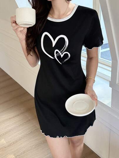 Dream Adore Camisón de mujer con estampado de corazones lindos y dobladillo enrollado de manga corta