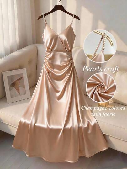 Franclia Elegante vestido de tirantes con diseño de perlas y cintura fruncida en color albaricoque, moda francesa