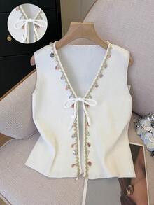 Franclia New Summer Beach Holiday Casual Vacation Bohemian Style Shell Beaded Trim V-Neck French Relaxed Vacation Sweet Element Relaxed Vacation Atmosphere Versatile Cardigan, High-End Design Sense, Elegant Ladies Cardigan - White - View 8