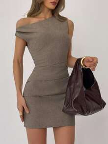 Aloruh 女士优雅通勤斜领收腰褶皱纯色迷你连衣裙 - 卡其色 - 查看 4