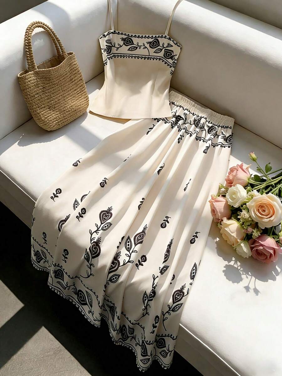 GlowEve Bộ đồ 2 mảnh gồm áo hai dây kiểu corset in hoa và chân váy maxi xòe cạp chun, thích hợp cho nữ đi nghỉ mát mùa hè. - Nhiều màu - Xem 1