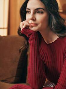 Anewsta Fine Merino Wool Turtleneck Comfortable Ribbed Elastic Knit Sweater - Red - View 2