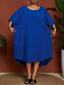 SHEIN CURVE+ 曲线尺码 US22 音乐节、海滨度假、波西米亚风 CURVE PLUS / /2025 新款锐舞/复活节女装、老钱风格女装、乡村音乐会服装、外出服装、仙女风、音乐节服装、热带度假女装、夏季女装、夏季、锐舞夏季/乡村/海滩度假服装/海滩服装/沙滩装 蓝色中长连衣裙 休闲中长连衣裙 - 藍色 - 查看 3