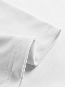 Manfinity LEGND Men's Letter & Cartoon Bear Print Round Neck Casual Loose Short Sleeve T-Shirt - White - View 3