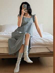 DAZY 可爱格子荷叶边女士连体裤家居服 - 黑色 - 查看 4