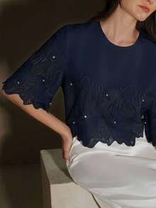 Anewsta 春夏新款休闲复古重工刺绣镂空薄纱圆领短袖水钻装饰女式上衣 - 藏蓝色 - 查看 4