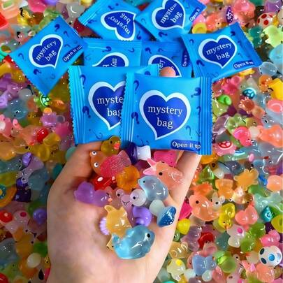 MINKOJA 20/40 Cute Mini Animal Food Bottle Surprise Blind Bags - Fun Gifts For Easter, Valentine's Day, And Various Parties! Available In Different Colors And Styles, Perfect For Gifting, Home Decoration, And Holiday Celebrations, Gift Bags