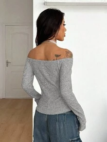 Coolane Camiseta de manga larga con hombros descubiertos a rayas grises y negras de punto para uso diario y salidas de las mujeres - Gris - Ver 5