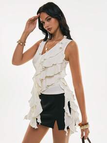 Poéselle Áo tank top nữ kiểu bất đối xứng xếp tầng, áo quấn dệt kim nhăn không tay, áo xếp tầng lãng mạn, áo bất đối xứng, áo nữ tính mùa hè, áo xếp tầng phong cách boho hẹn hò đêm, áo peplum lãng mạn, áo không tay màu trắng trơn phối viền xếp tầng thời trang đa năng, thích hợp cho hẹn hò và đi chơi, áo mùa xuân/hè, áo mùa hè cho nữ, áo ngày lễ tình nhân, áo lễ hội, áo kỳ nghỉ hè. - Màu be - Xem 5