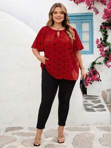 SHEIN CURVE+ Áo cỡ US22 dành cho người có đường cong cơ thể. Thích hợp cho lễ hội âm nhạc, kỳ nghỉ bên bờ biển, phong cách bohemian. Áo sơ mi mùa xuân và hè dáng xếp ly hình trái tim. - Nhiều màu - Xem 7