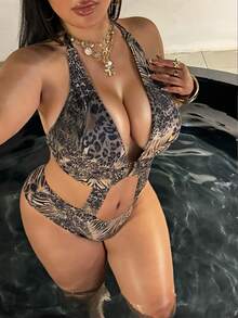 Swim SXY 大码女士性感豹纹镂空连体泳衣，时尚海滩度假必备 - 彩色 - 查看 5