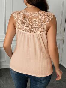 SHEIN Frenchy Top de verano de talla grande con unicolor, sin mangas, con aplicaciones de encaje y ajustado - Albaricoque - Ver 2